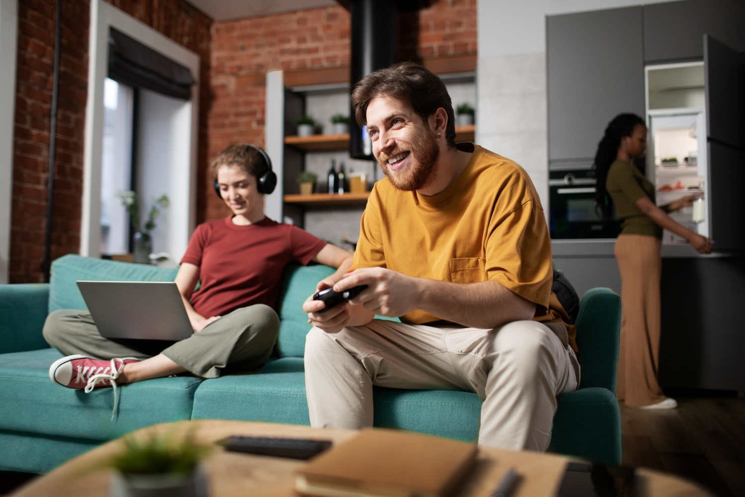 Jouer à distance avec Steam : diffuser du PC vers la TV et inviter des amis sans réglages réseau complexes ni matériel supplémentaire